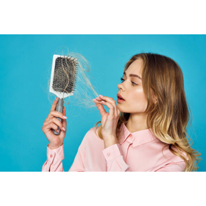 Balíček proti vypadávaniu vlasov - prístrojová terapia plazmou