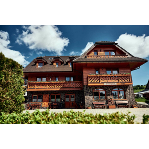 Celoročná dovolenka v útulnom Penzióne Patrik s polpenziou v Ždiari - len 8 minút od BACHLEDKA Ski & Sun