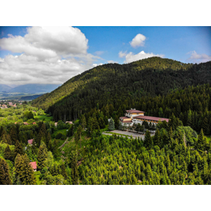 Dovolenka v krásnom a tichom horskom prostredí Jánskej doliny s procedúrami a polpenziou v hoteli AVENA RELAX HOTEL***
