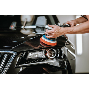 Kompletné umytie auta v Precise Garage s možnosťou dezinfekcie ozónom