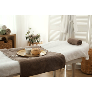 Liečebno-relaxačná alebo Deluxe masáž či darčeková poukážka na všetky druhy masáží