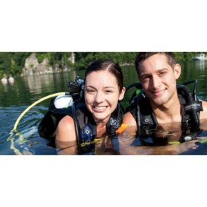 Potápanie na skúšku v jazere s profesionálnym inštruktorom - Discover Scuba Diving