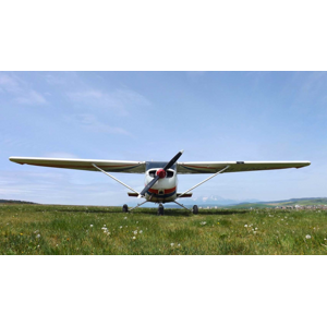 Preleťte sa ponad Spiš a Tatry športovým lietadlom PIPISTREL CESSNA C172 s možnosťou pilotovania