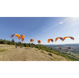 Trojdňový kurz paraglidingu pre 1 alebo 2 osoby v krásnom prostredí Nízkych Tatier