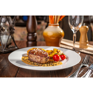 Výborné hovädzie steaky v reštaurácii Modrá Hviezda, na výber 2 druhy