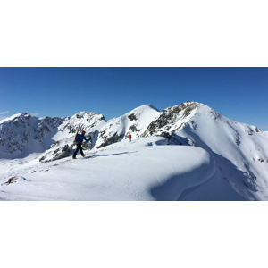 Vyskúšajte skialpinizmus pod dohľadom horského sprievodcu s kompletným vybavením vo Veľkej Fatre